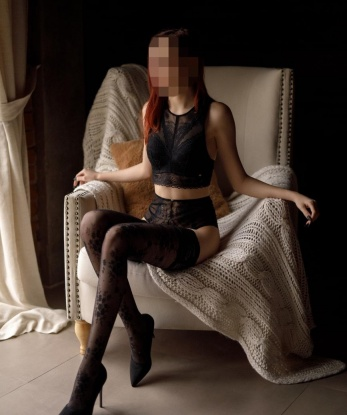 Засвети свои фантазии, и я сделаю все, чтобы они стали реальностью.
💋 Мои услуги включают оральный и классический секс, массаж и расслабление, эротические игры и ролевые сценарии. А также могу быть твоей идеальной собеседницей, если ты хочешь просто поговорить.
📸 И, конечно же, у меня есть фото, чтобы ты смог убедиться в моей привлекательности и сексуальности. Если хочешь увидеть их, просто попроси меня отправить.
✨ Отзывы о моих услугах говорят сами за себя: клиенты оценивают меня высоко за мою страсть, внимательность и профессионализм. Ты точно не пожалеешь, ведь я всегда стараюсь угодить своим мужчинам.
🌃 Живу я в Москве и готова пригласить тебя к себе в уютное место для нашей встречи. Ты не пожалеешь о времени, проведенном со мной, и вернешься ко мне снова. Доверься мне и дай себе удовольствие, которого ты заслуживаешь. Напиши мне, и начнем нашу незабываемую встречу! 😉 Оксана